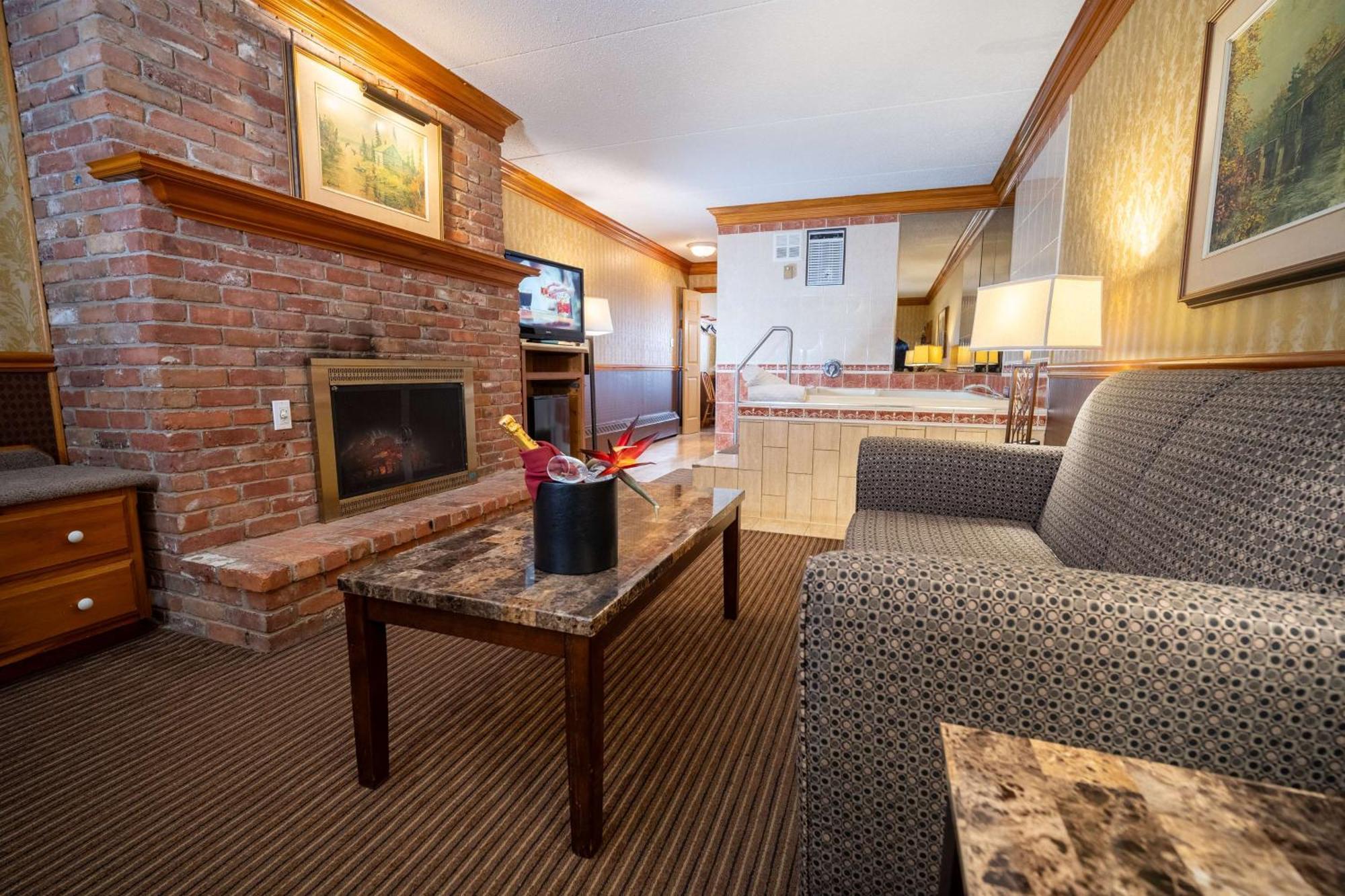 Best Western Fireside Inn Kingston Bagian luar foto